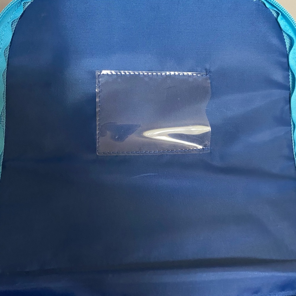 Backpack - Picture 7 of 8